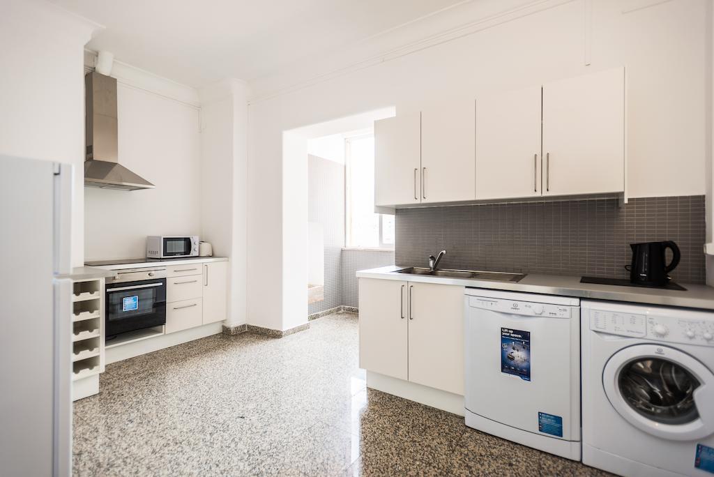 Apartamentos Lux Dinastia Lisboa Habitación foto